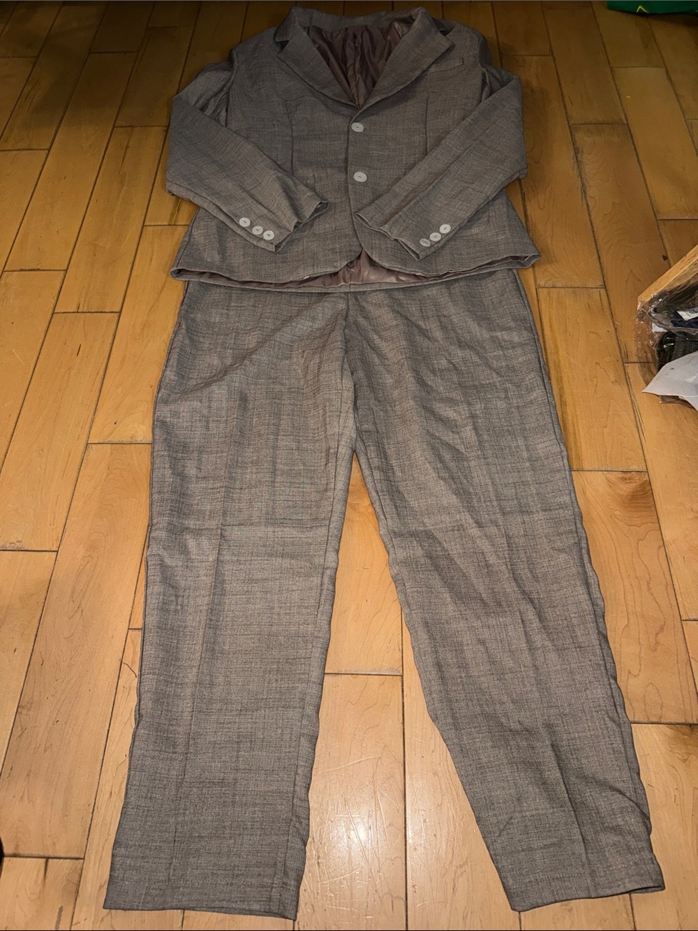 Men's Tailored Gray Dress Pants - Versatile Office Staple